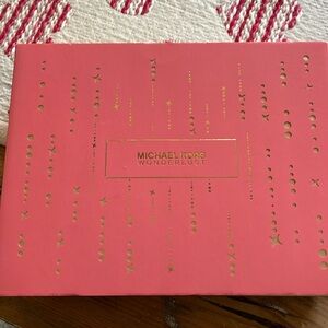 Michael Kors Wonderlust gift set